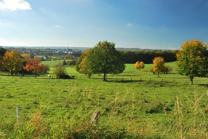 St. Vith - Aufnahme im Herbst vom Prümer Berg aus